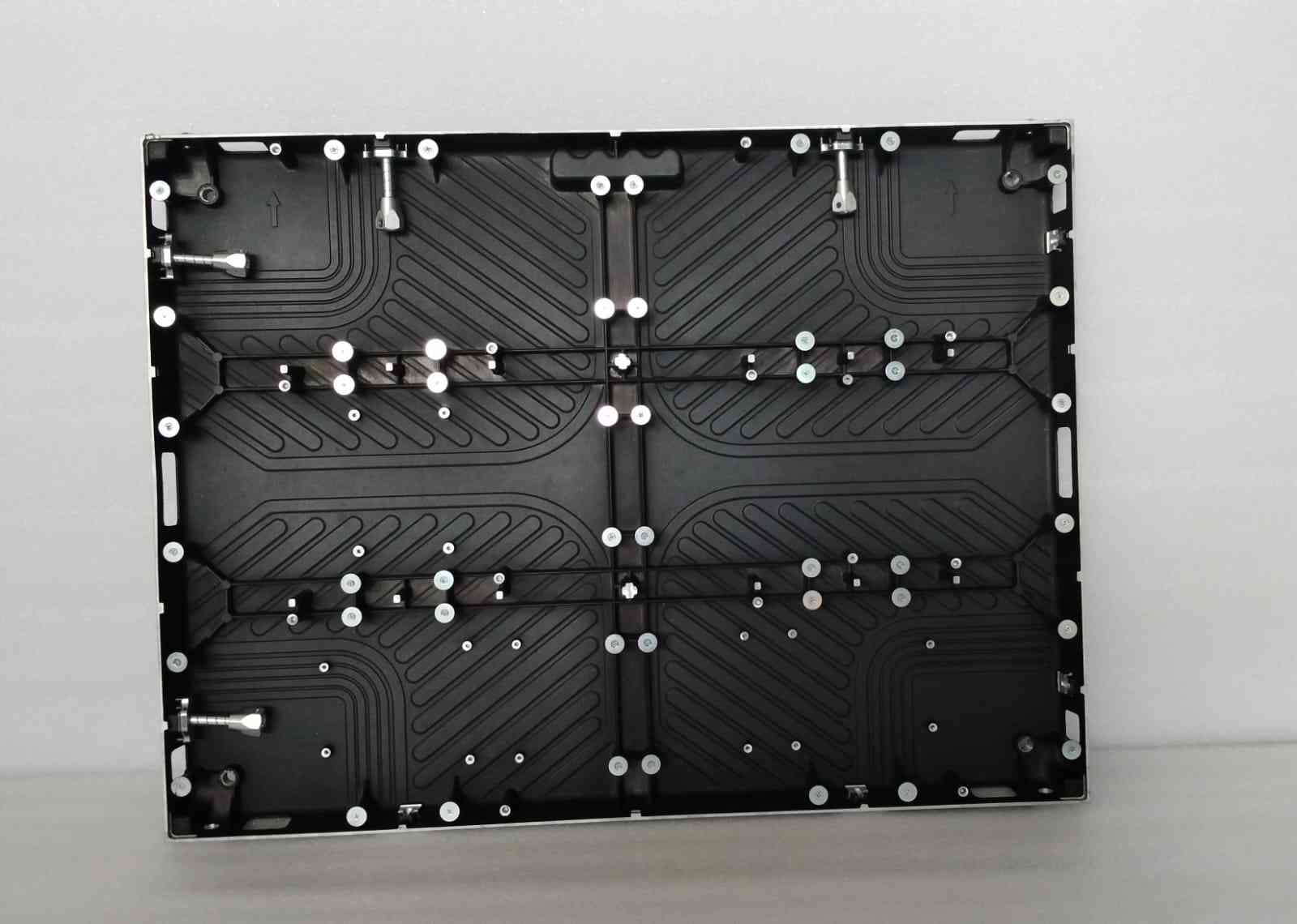 Aluminum Diecast 640 x 480 (8 magnets)