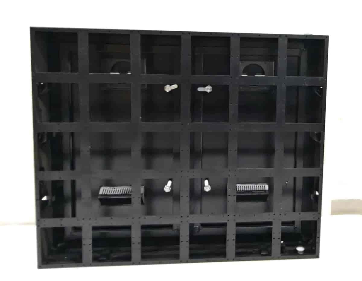 MS CABINET 1152MM X 960MM - P6