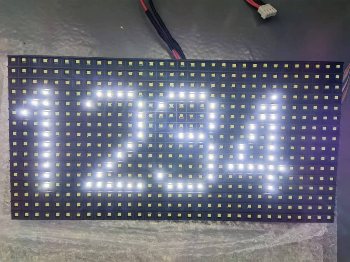 SMD WIHITE P10